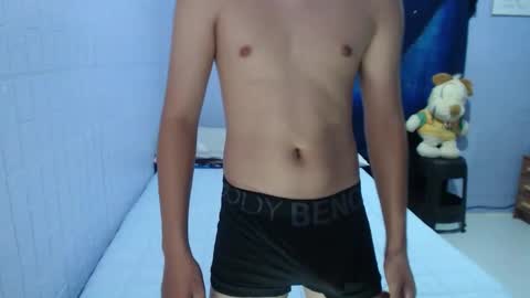 naughtyboytoni online show from October 1, 2025, 3:34 am