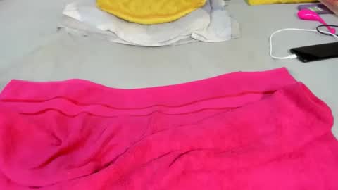 naughtybutterfly6 online show from October 9, 2025, 2:48 pm