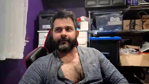 sakhtlaundaz online show from November 5, 2025, 10:10 pm