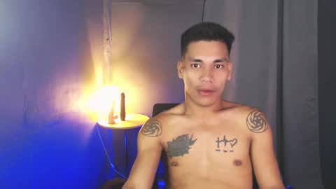 naughtyfuck_boy online show from April 30, 2026, 2:23 pm