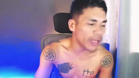 naughtyfuck_boy online show from May 17, 2026, 3:26 am