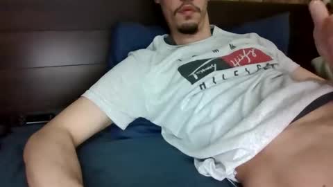 naughtyguy556677 online show from April 22, 2026, 12:46 am