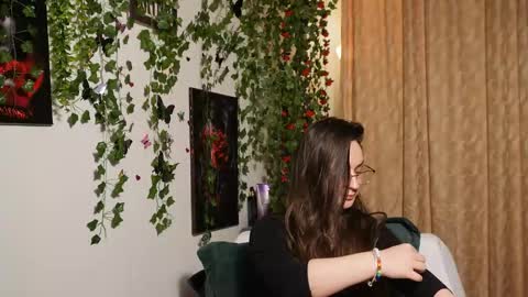 Mya Alexya online show from December 1, 2025, 5:40 pm