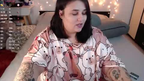 Chris online show from October 8, 2025, 6:22 am