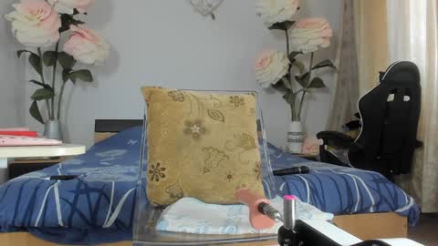 Cassie -  online show from January 24, 2025, 10:00 am