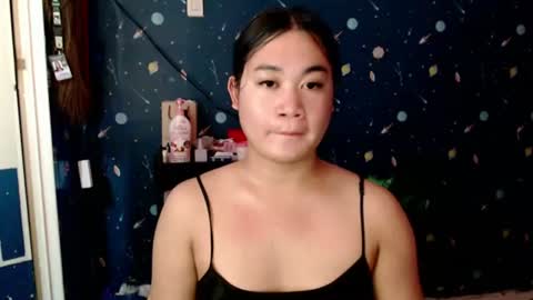 Pretty Luna online show from July 24, 2026, 9:07 am