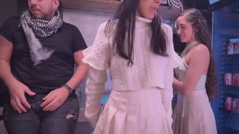 ANDREA STEPH  MIKE online show from December 14, 2024, 9:24 pm