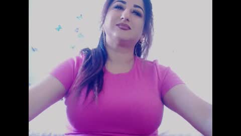 naughtymaya4you online show from September 18, 2025, 9:55 am
