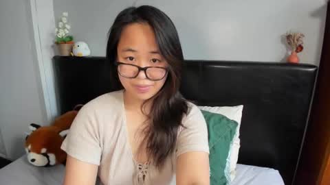 Gigi Chu  online show from February 20, 2026, 2:39 pm