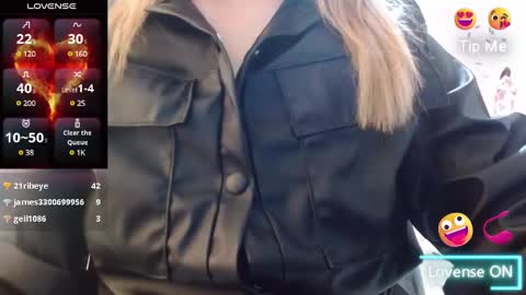 naughtyplayass online show from January 22, 2025, 9:32 pm