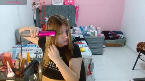 naughtyplayass online show from February 27, 2025, 2:42 am