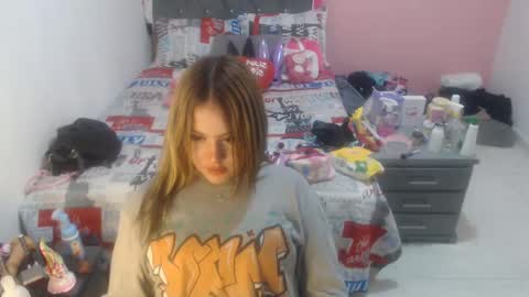 naughtyplayass online show from March 5, 2025, 4:24 pm