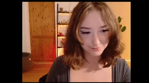 Ella - Naughty Rapunzel online show from December 28, 2024, 10:13 pm