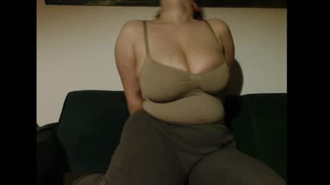 Ella - Naughty Rapunzel online show from January 10, 2026, 11:31 pm