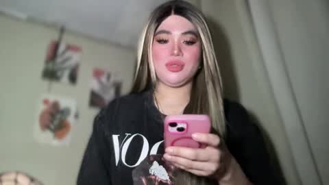 Rose Wilson online show from February 11, 2025, 5:37 am