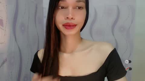 Celine online show from December 18, 2025, 9:43 pm