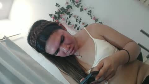 naughtywildvenice online show from March 5, 2026, 12:50 am