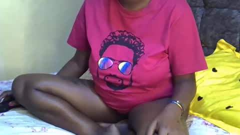 naughybitch online show from February 17, 2026, 7:16 am