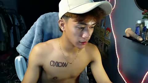 Snapshot of naugthyboyloy chatting on July 6, 2026, 6:21 pm Loy online show from July 6, 2026, 6:21 pm