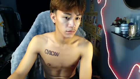 Snapshot of naugthyboyloy chatting on July 13, 2026, 6:33 pm Loy online show from July 13, 2026, 6:33 pm