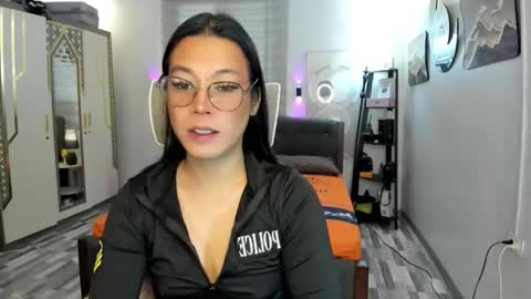 JAY online show from October 4, 2025, 5:49 am