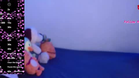 NAUYGTYQUEEN online show from February 14, 2025, 4:41 pm