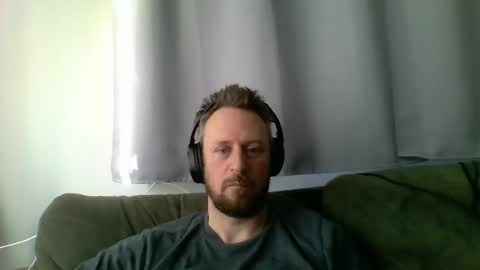 nawtydom1977 online show from December 13, 2024, 4:05 pm