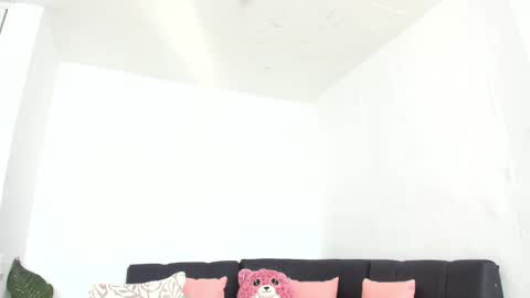 Nayah Williams  - OnlyFans  online show from December 20, 2024, 12:49 pm