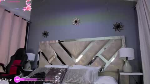 nayara_macherano online show from September 10, 2025, 10:59 am