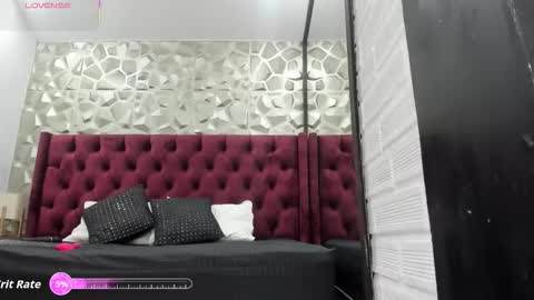 nayara_macherano online show from November 14, 2025, 9:19 am