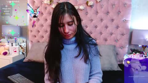 Snapshot of nayecloud chatting on January 25, 2025, 3:51 am Naye online show from January 25, 2025, 3:51 am