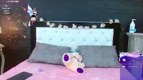 Snapshot of nayecloud chatting on February 5, 2025, 4:06 am Naye online show from February 5, 2025, 4:06 am