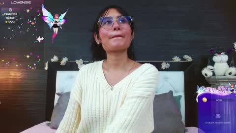 Snapshot of nayecloud chatting on February 6, 2025, 4:10 am Naye online show from February 6, 2025, 4:10 am