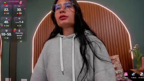 Snapshot of nayecloud chatting on October 29, 2025, 3:31 am Naye online show from October 29, 2025, 3:31 am