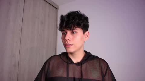 Naytoon online show from January 6, 2025, 1:08 pm