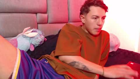 Im Nayton online show from January 6, 2026, 11:47 am