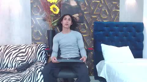 NAZPER online show from October 19, 2025, 4:18 pm