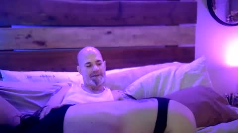 Snapshot of nc_bald_and_beautiful chatting on December 2, 2025, 9:03 am NC Bald And Beautiful online show from December 2, 2025, 9:03 am