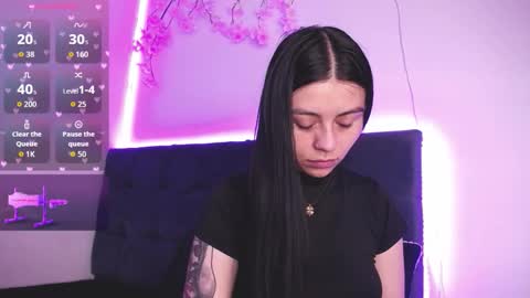 Snapshot of nea_lm chatting on October 25, 2025, 8:11 am nea-- online show from October 25, 2025, 8:11 am