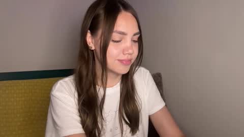 nebulahaven online show from November 1, 2025, 2:57 am