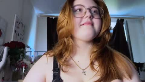 Snapshot of nectardream chatting on July 7, 2026, 7:23 am nectardream online show from July 7, 2026, 7:23 am