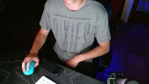 Snapshot of needanap00 chatting on March 25, 2026, 6:41 am tootired online show from March 25, 2026, 6:41 am