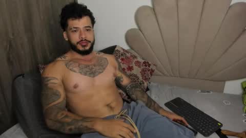 Nei turn green online show from October 16, 2025, 12:44 am