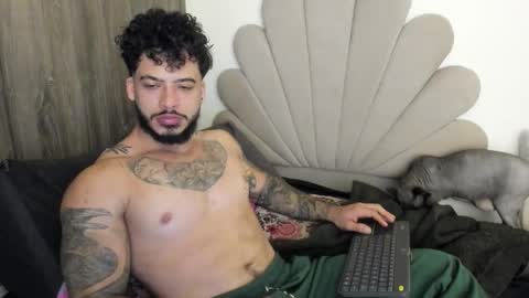 Nei turn green online show from December 22, 2025, 11:46 pm