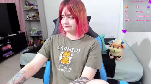 Geek Nicole    im Neeko UwU online show from October 10, 2025, 6:51 pm