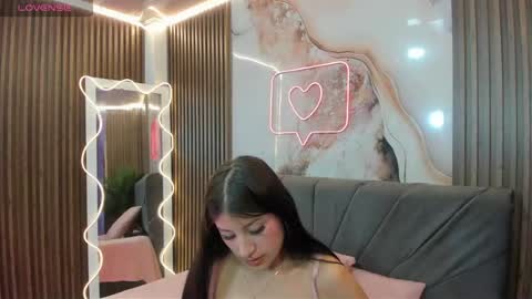 NEFTIS  online show from July 28, 2026, 3:13 am