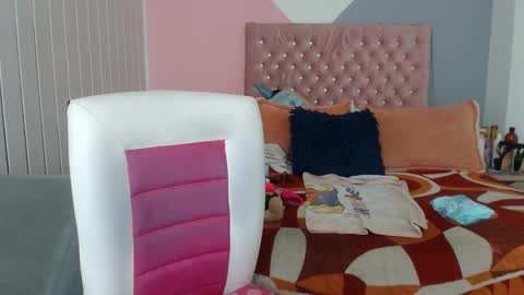 negrabig 38 online show from February 21, 2025, 8:07 am