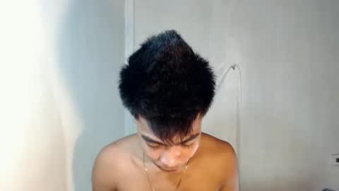 neil_asian69 online show from November 12, 2025, 10:20 pm