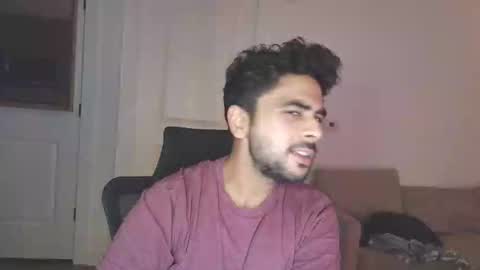 Snapshot of neilsing chatting on October 9, 2025, 8:34 am neil online show from October 9, 2025, 8:34 am