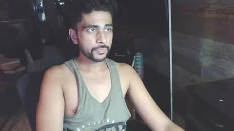 Snapshot of neilsing chatting on November 26, 2025, 2:45 am neil online show from November 26, 2025, 2:45 am